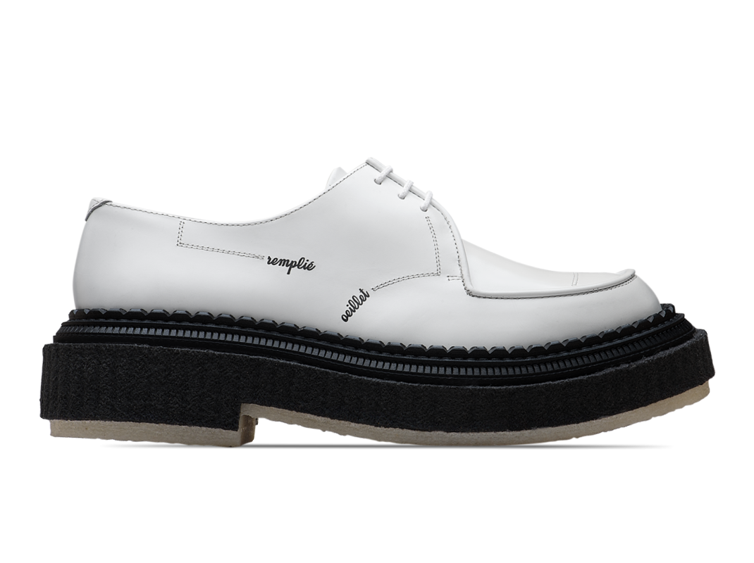 Type 124 Ecritures