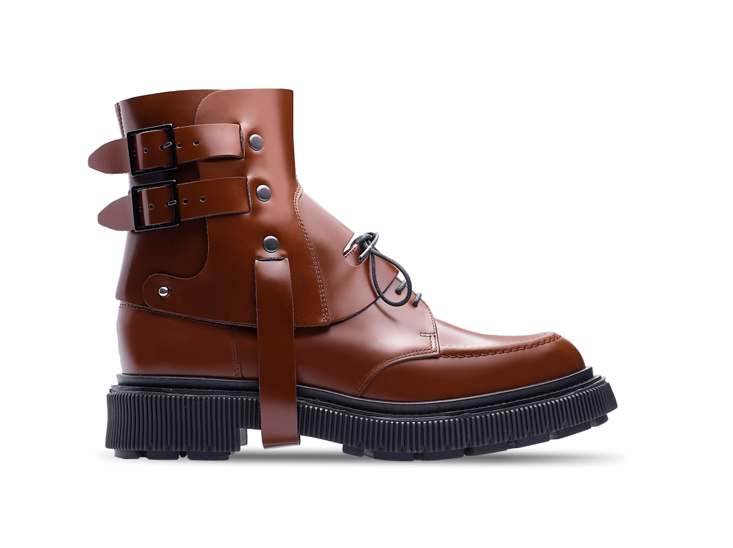 Type 134 with gaiters